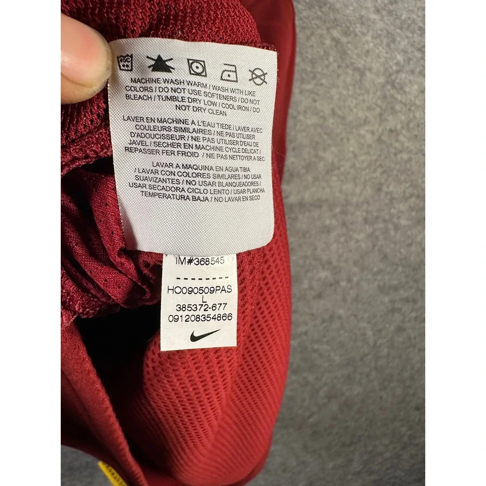 Nike striking livestrong